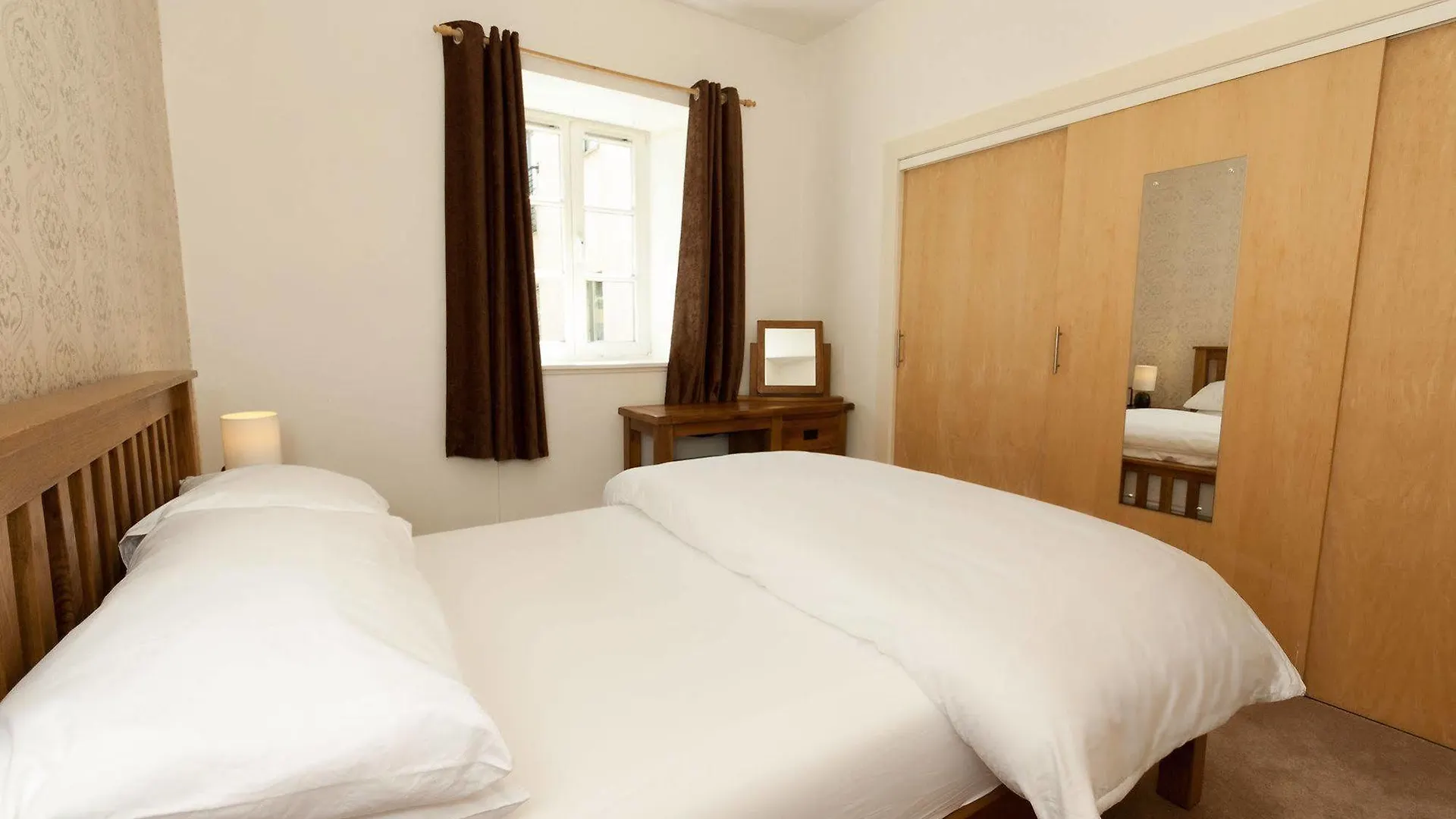 Crabbies Warehouse Apartment Edinburgh